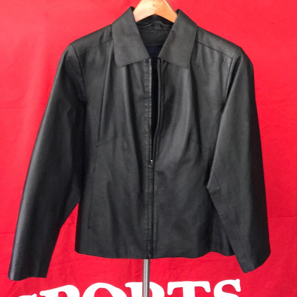 Venezia stunning leather jacket w/zipper Sz 14-16